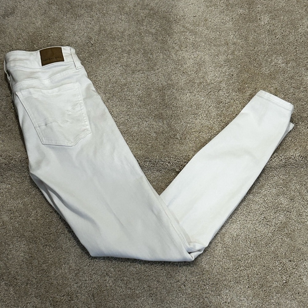 American Eagle Outfitters Women’s White Denim Skinny Jeans Sz. 2-Reg. - Picture 4 of 9